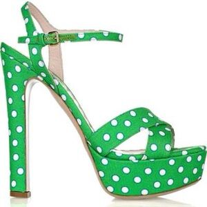 MIU MIU heels NWOT